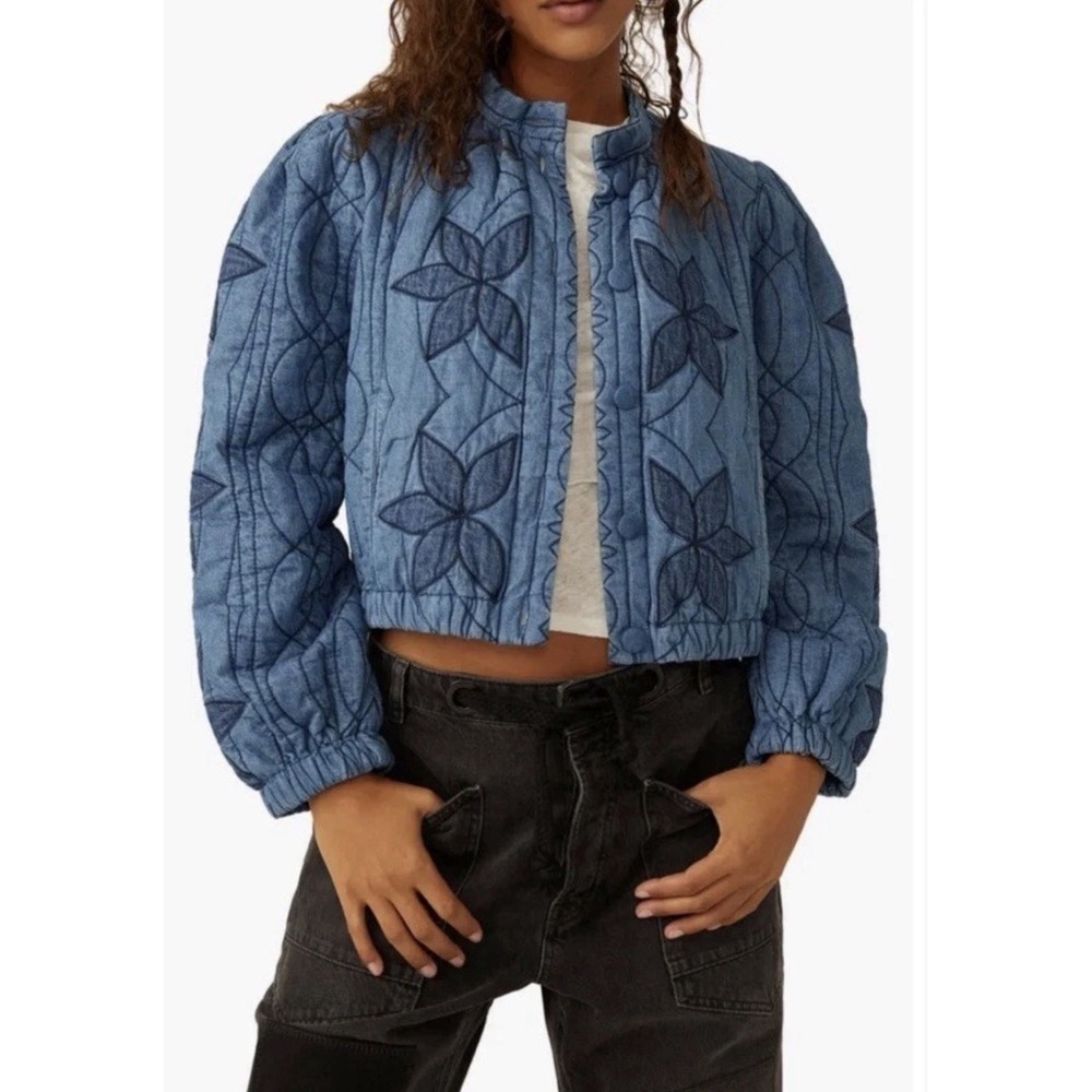 NWT Free People Quinn Quilted Jacket Crop Boxy Star Appliqué Indigo Denim Small
